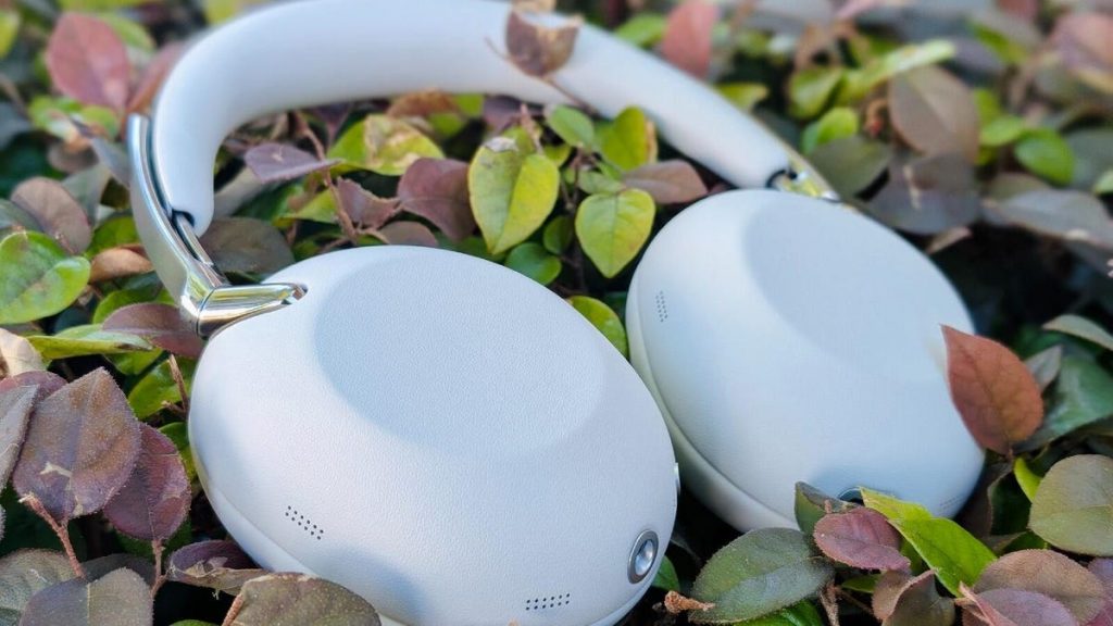 Sony’nun en üst düzey ANC kulaklığı lüks ses deneyimini bana getirdi