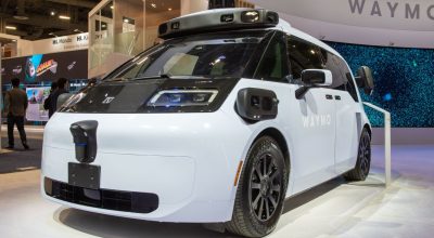 Waymo, yeni Ojai robotaksiyle yolcu taşıma hizmetine başlıyor