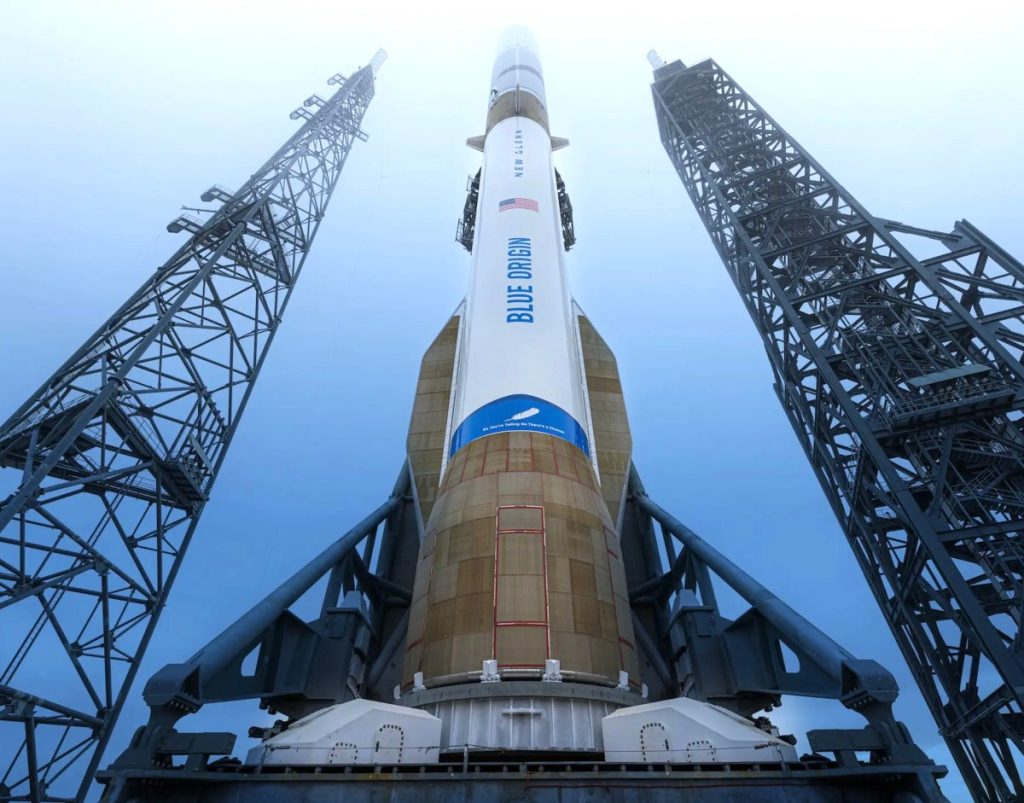 Blue Origin’ın New Glenn Roketi Florida’da Test Sırasında Patladı