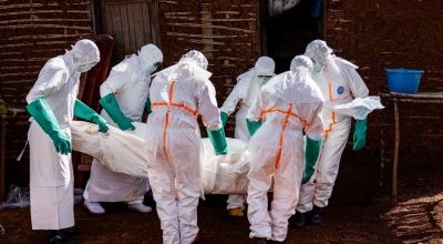 Öldürücü Ebola salgını kontrol altına alınamıyor