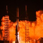 Blue Origin'ın New Glenn Roketi Ateş Testinde Patladı