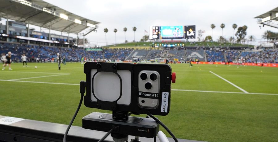 Apple'ın iPhone'larla Tamamen Çekilen Profesyonel Futbol Maçı