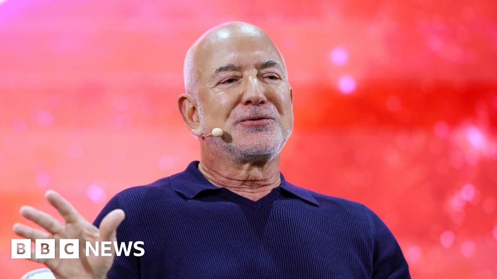 Jeff Bezos: Yapay Zeka İş Gücünü Azaltmayacak, Aksine Çalışan İhtiyacını Artıracak