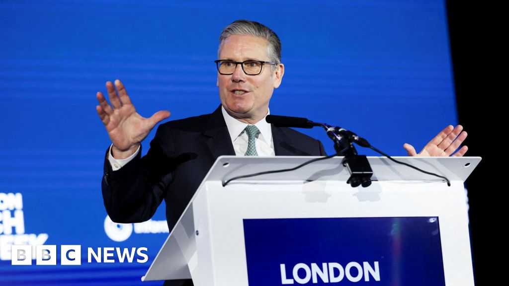 Starmer, Apple ve Google’ı Çocukların Telefonlarındaki Çıplak Görüntüleri Yasaklamaya Çağırdı