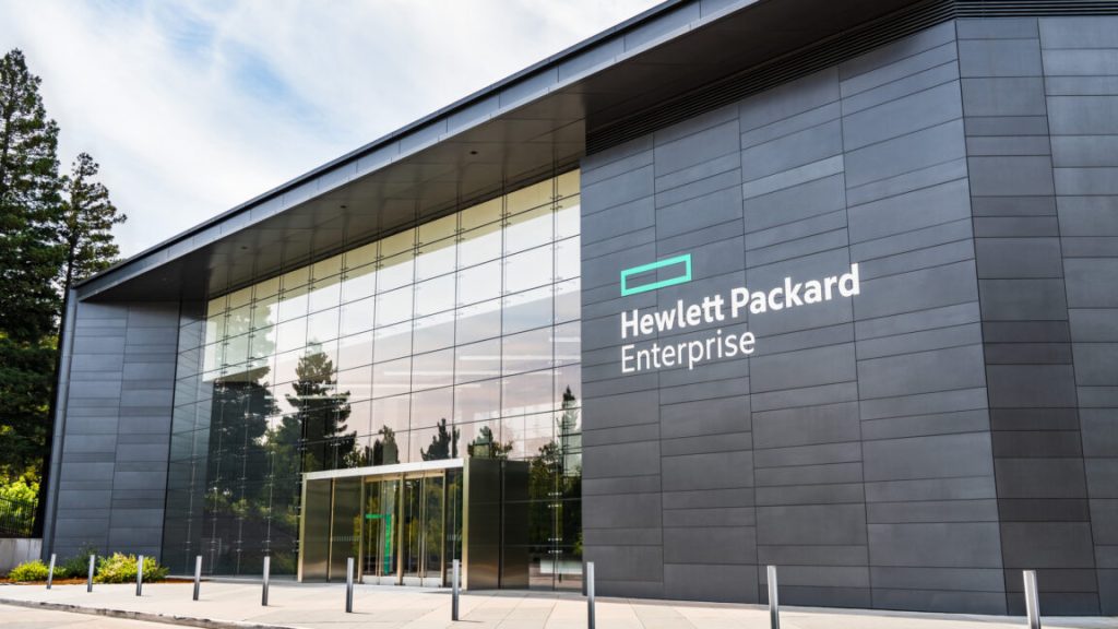 HPE’nin Ücretsiz Sanallaştırma Yazılımı, VMware Rekabetinde Yeni Bir Dönüm Noktası