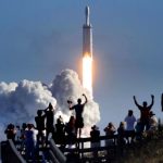 SpaceX, Amazon'u Geride Bırakarak Değerlemesini 2,7 Trilyona Çıkardı