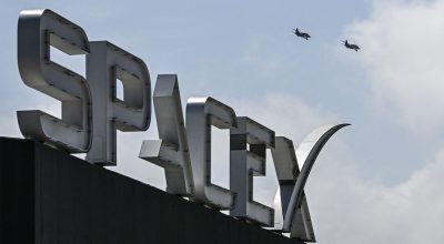 SpaceX, gelecek işlemelerde önemli hisse çıkarabileceğini uyarıyor