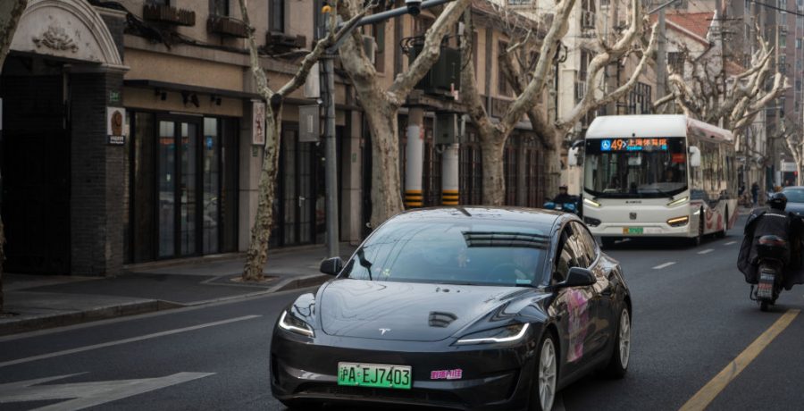 Tesla, Texas’ta Gerçekleşen Ölümcül Kaza Sonrası Autopilot Tartışmasını Yeniden Şekillendiriyor