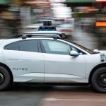 Waymo, Robotaksileri Otoyol İnşaat Alanlarında Hızlı Gitme Riski Nedeniyle Geri Çağırıyor