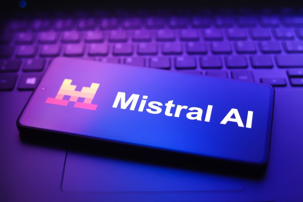 Mistral AI, €20 Milyar Değerlemeyle €3 Milyar Yeni Yatırım Arıyor