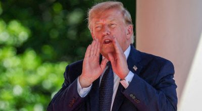 Trump, Zuckerberg ve Bezos’un Özlem Dolu Mesajlarını Alay Konusuna Dönüştürdü