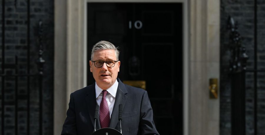İngiltere Altıncı Başbakanını Kaybetti: Keir Starmer Görevden Ayrıldı