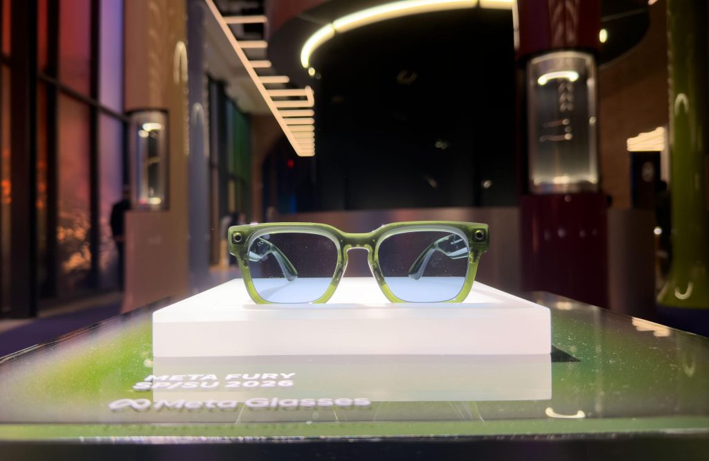 Meta, Ray-Ban İşbirliğine Son Vererek Daha Ucuz Akıllı Gözlükleri Tanıttı