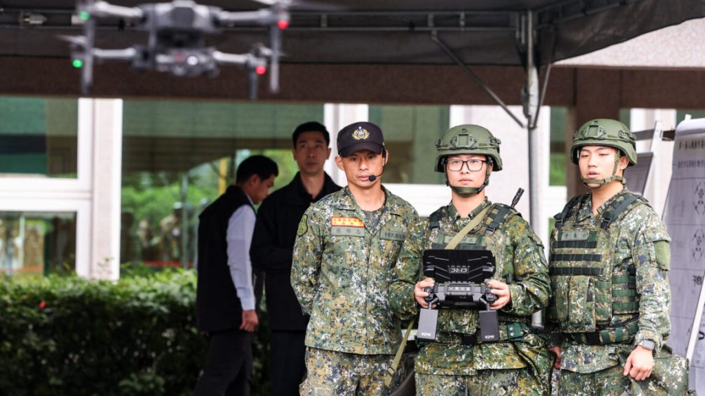 Taiwan, Çin baskısına karşı drone üretimini ve savunma kapasitesini büyütüyor