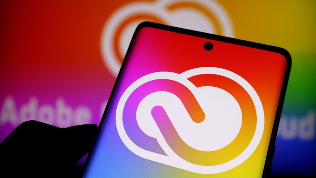 Adobe, Genişletilmiş AI Asistanlarıyla Yaratıcı Süreçleri Kolaylaştırıyor