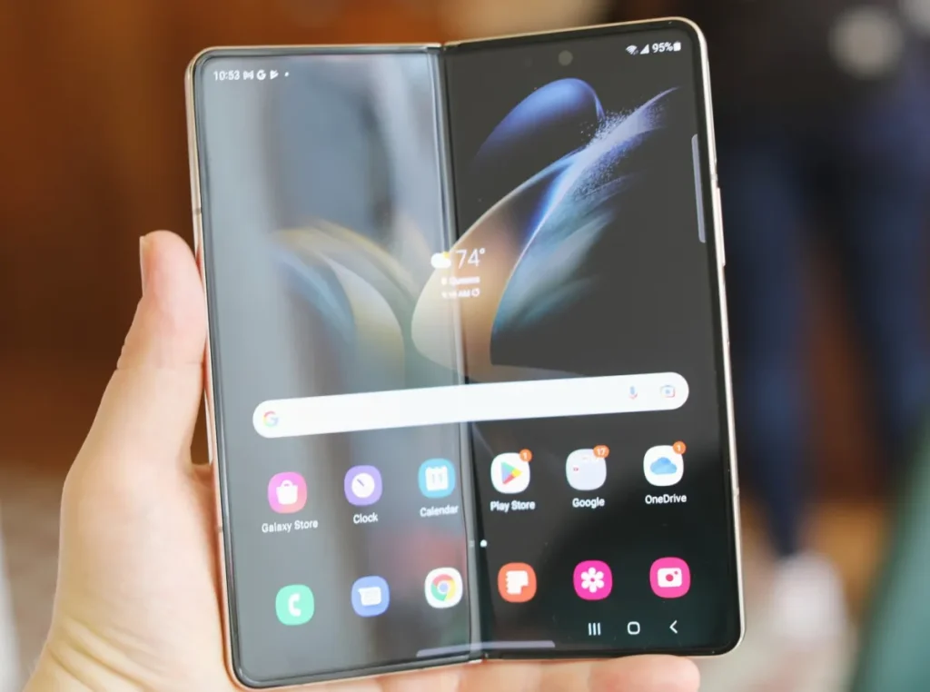 Apple’ın Katlanabilir iPhone’u Yakında Çıkarak Piyasayı Sallayabilir