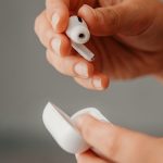 Apple’ın 2027’de Kamera Destekli AirPods’ları Geliyor