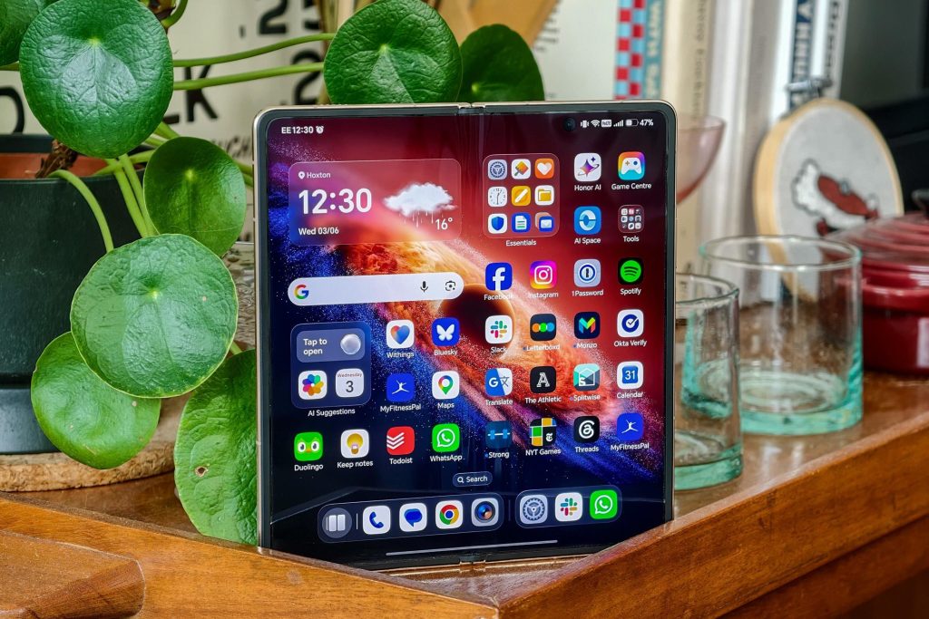 Honor Magic V6 Katlanabilir Telefonun Üç İlkesi ve Gerçek Performansı