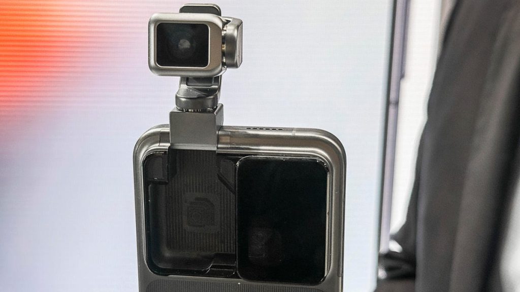Honor’un Robot Kamera Telefonu, İçerik Üreticileri İçin Yeni Bir Çözüm