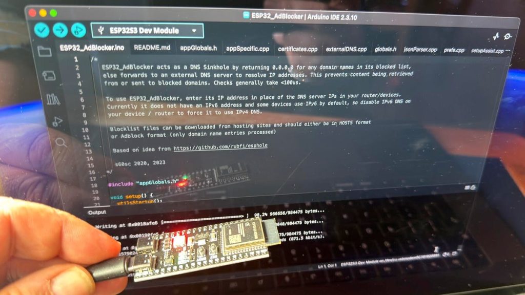 7 Dolarlık ESP32‑S3 Kartıyla Saniyeler içinde Tüm Web Reklamlarını Engelleyin