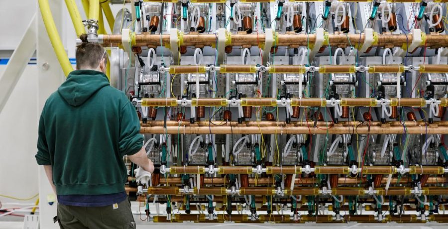 Pacific Fusion’ın yeni prototipi 80 nanosaniyelik bir darbe ile 440 GW üretiyor