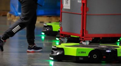 Amazon, çalışanlarla konuşarak çalışan depo robotu geliştirdi