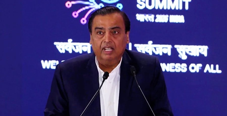 Ambani, AI'yi Her Çağrı, Uygulama ve Eve Getirmeyi Hedefliyor