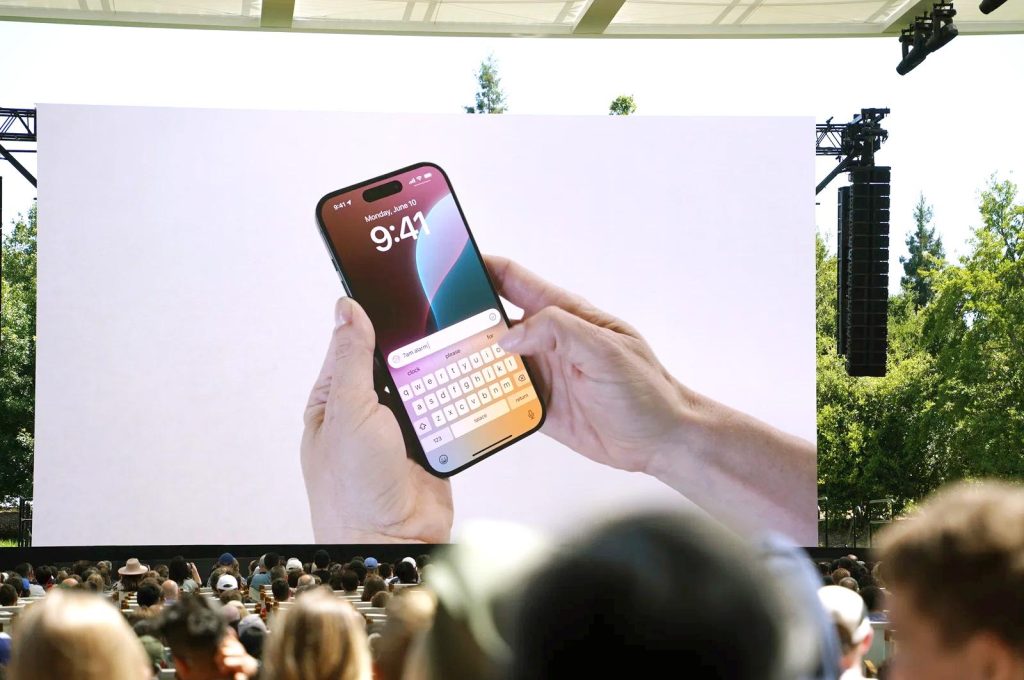 İşte yeni Siri tekrar geliyor.