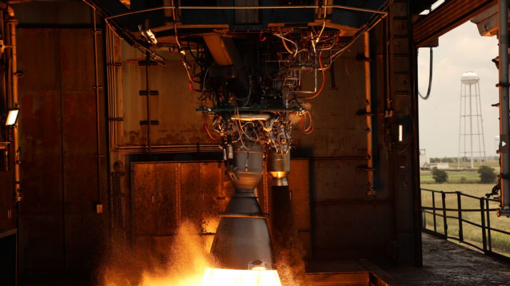 Uzay Raporu: Hindistanlı girişim fırlatmaya hazırlanıyor, SpaceX tarih yazıyor