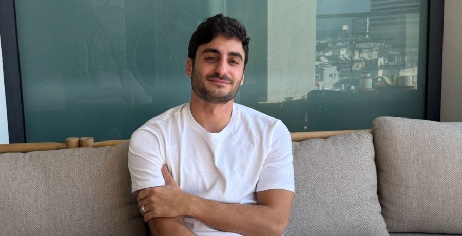 Base44, Kendi AI Modelini Yayınlarken Vibe Kodlama Platformu İçin Savunurluğu Artırıyor