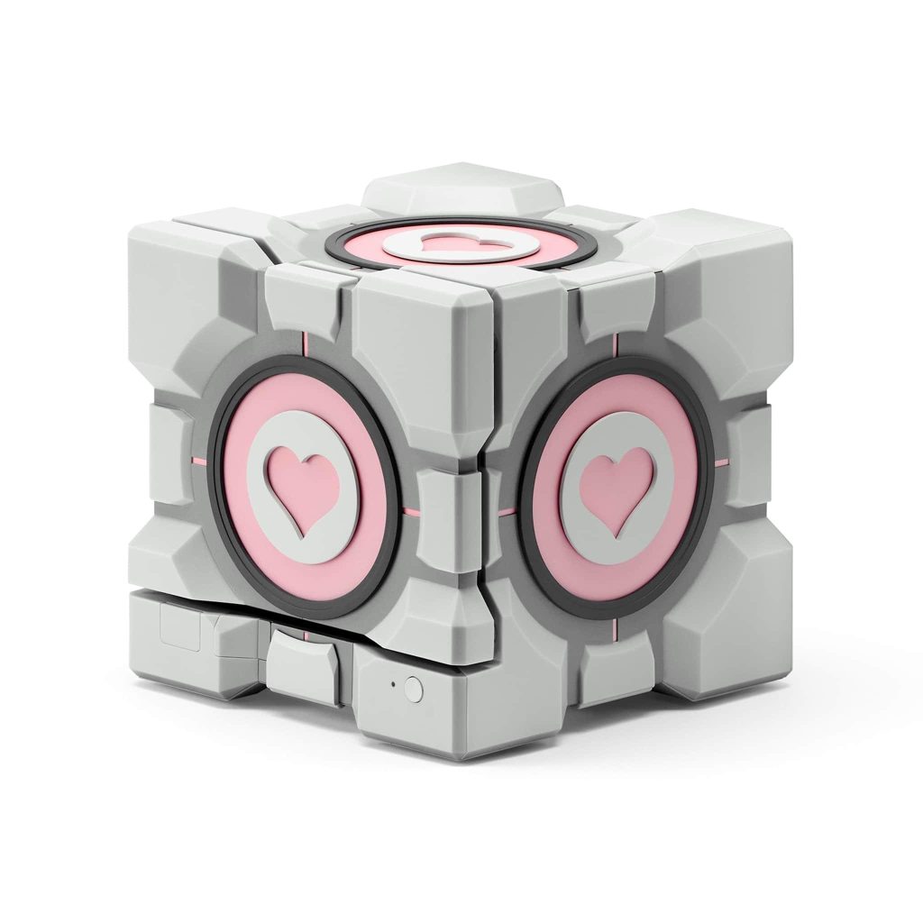 Dbrand, Valve’den izin almadan tasarladığı Companion Cube’ı geri çekti