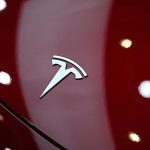 Tesla, düşüş yılının ardından gelirlerini toparlamakta