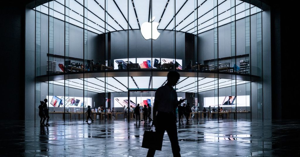 Apple’ın Gizlilik Kalkanı Çatlak: Hide My Email Gerçek Adresleri Sızıtırken Diğer Tehditler de Kapıda