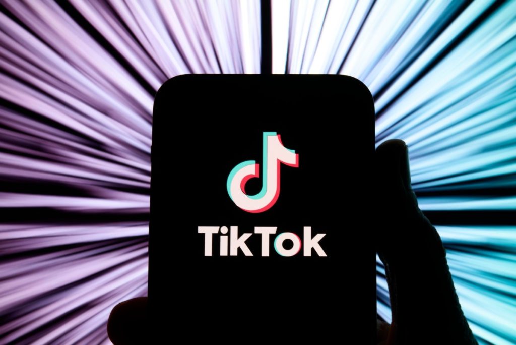 TikTok, Mesajlaşma Üzerinden Para Transferini Test Ediyor Olabilir